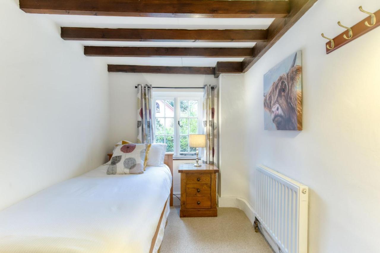 White Cross Cottage Woodbury ภายนอก รูปภาพ
